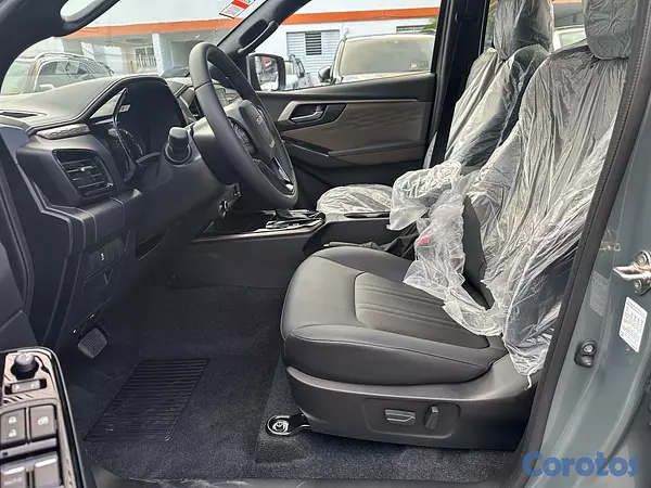 jeepetas y camionetas - Isuzu D-Max 2027  8