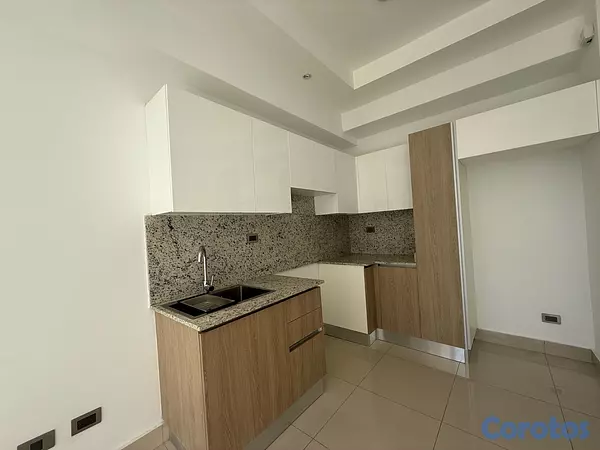 apartamentos - Alquiler de apto piso alto de 3 hab con baños piso alto y ascensor  13
