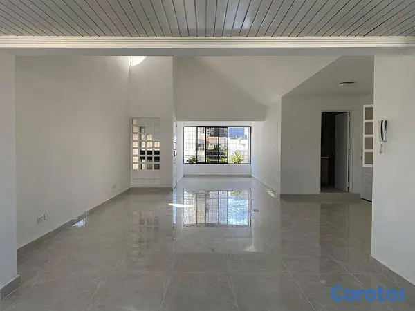 apartamentos - Apartamento en venta en Evaristo Morales  2