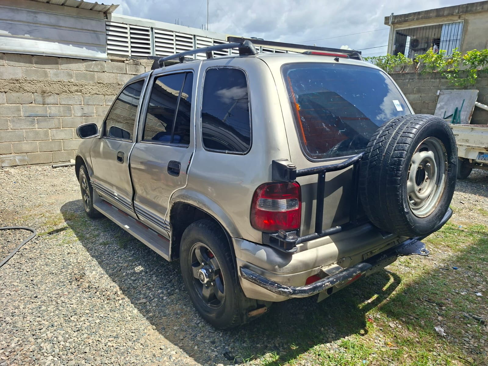 jeepetas y camionetas - Vendo Kia Sportage 2002 1