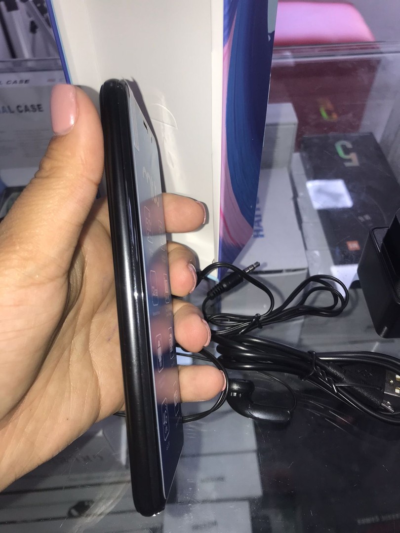 celulares y tabletas - Teléfono MTT- L570a - 32GB, admite dos sim card desbloqueado 2