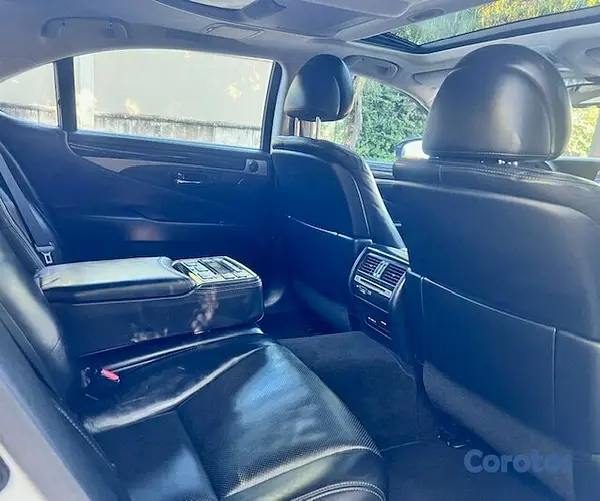 carros - LEXUS LS 460 9