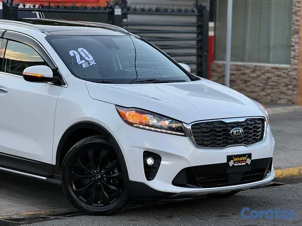 jeepetas y camionetas - Kia sorento 2020 EX 16