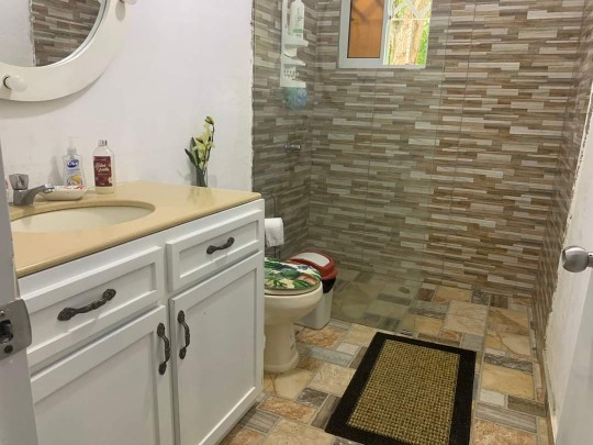 casas vacacionales y villas - Villa campestre a 40 minutos de la ciudad con 5 dormitorios 2