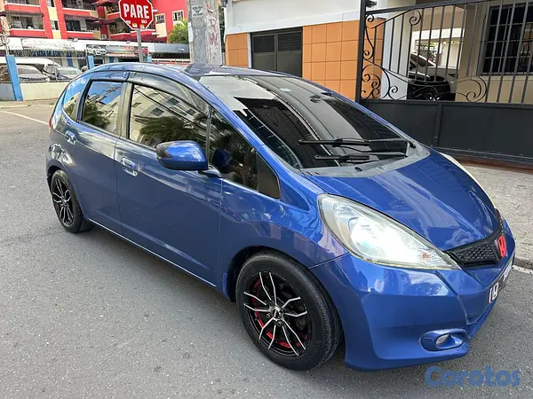 carros - Se vende Honda Fit 2013 ,  4 cilindro, versión jap 1