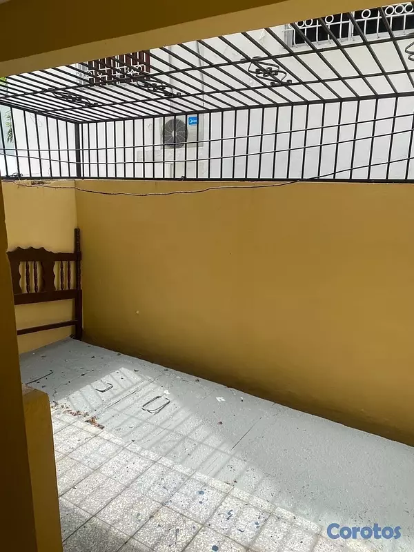 apartamentos - vendo en el millón primer piso 3 habitaciones dos baños paruqoe servicio remode 14