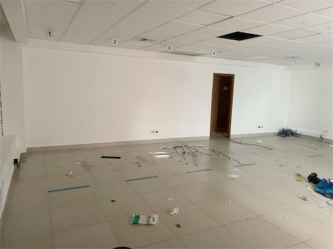 oficinas y locales comerciales - Local Piantini 78 m 1