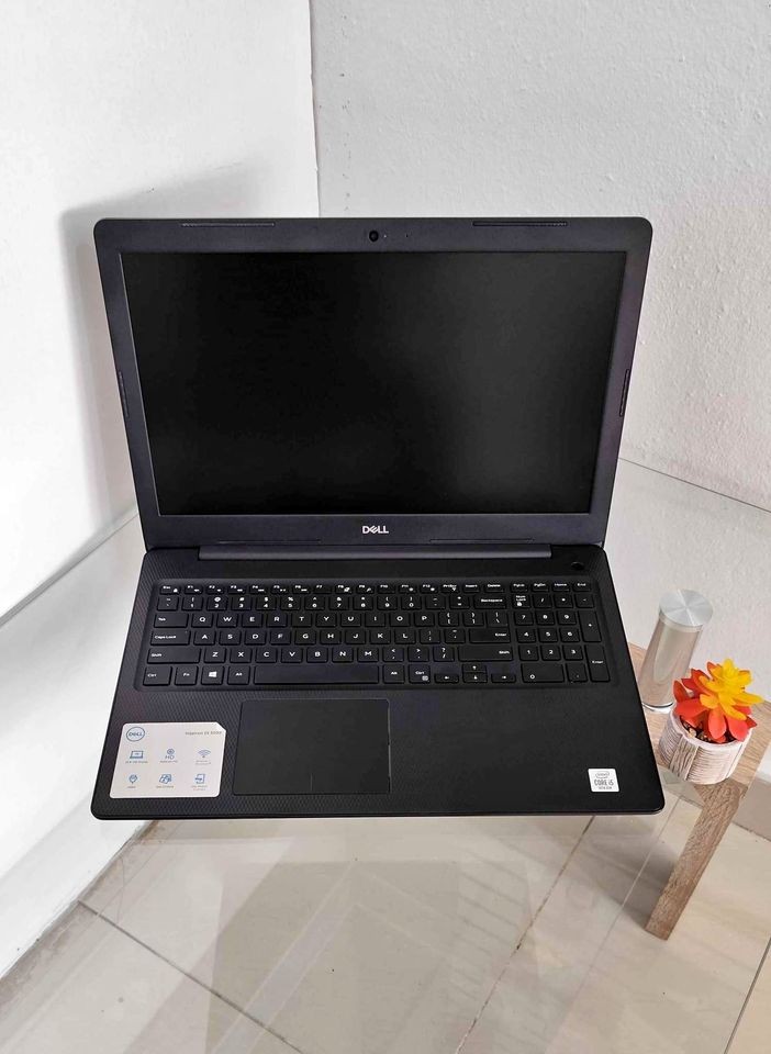 computadoras y laptops - laptop Dell inspiron 3593 Intel Core i3 10ma 1