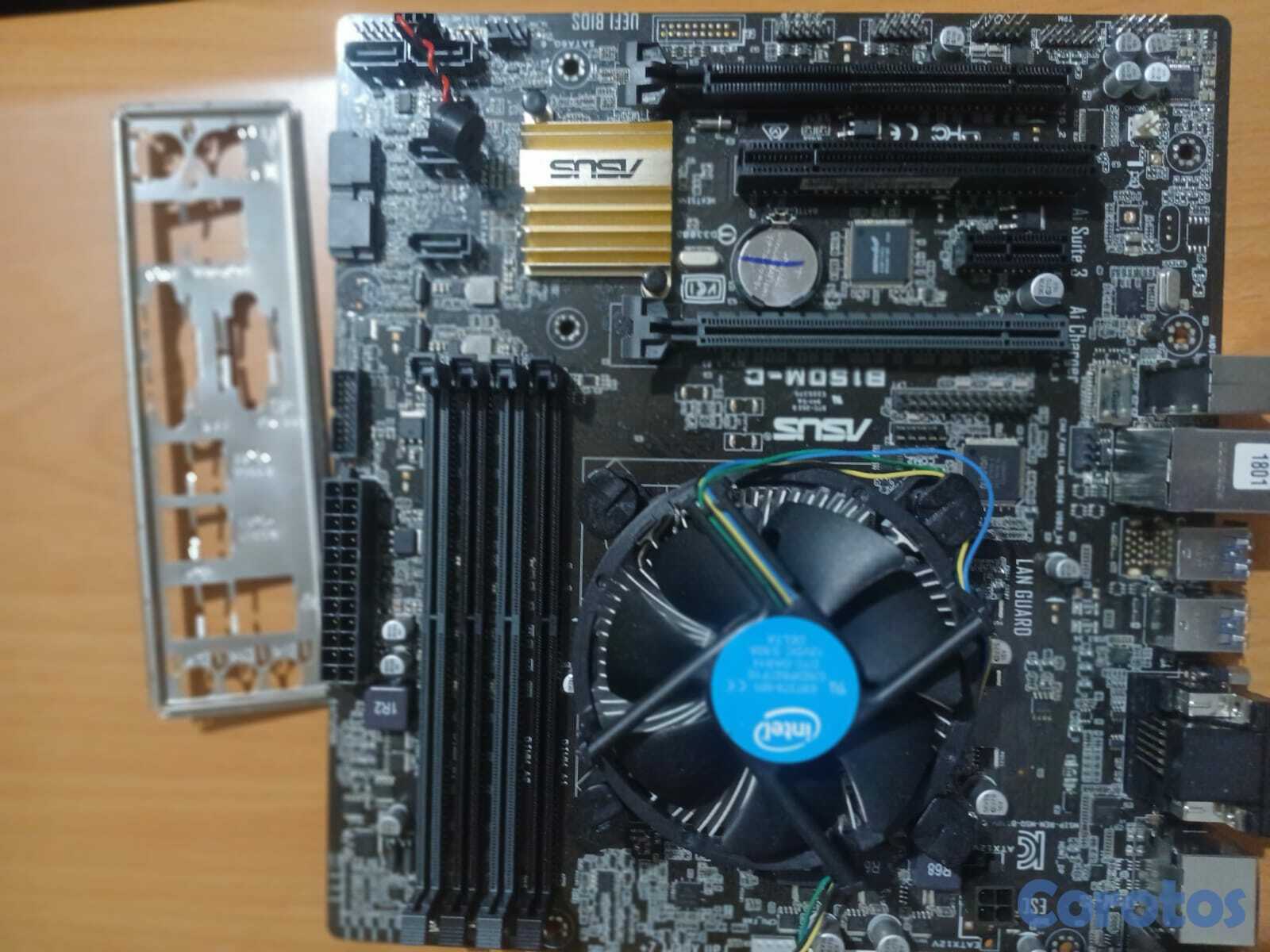 computadoras y laptops - Motherboard ASUS B150M-C DDR4 2