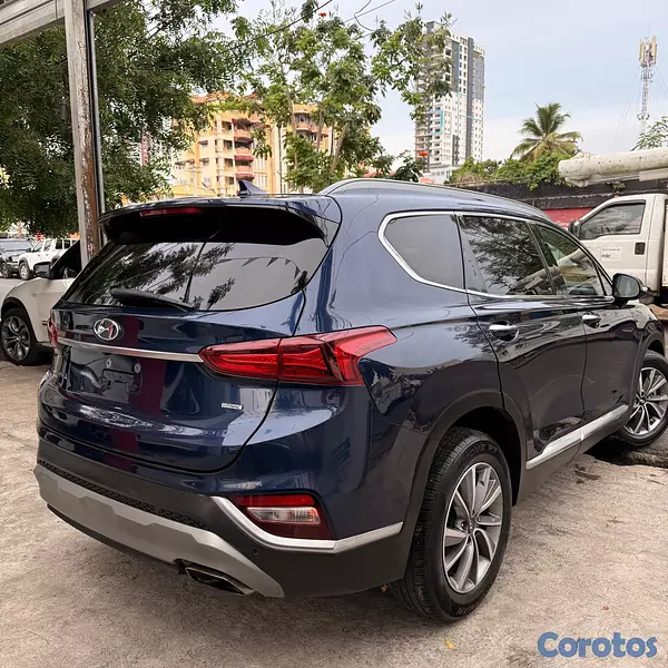 jeepetas y camionetas - Santa fe  sel 2020 4