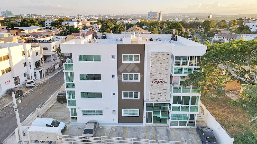 apartamentos - ESPACIOSO APARTAMENTO 192MTS2 LA ESPAÑOLA SANTIAGO 