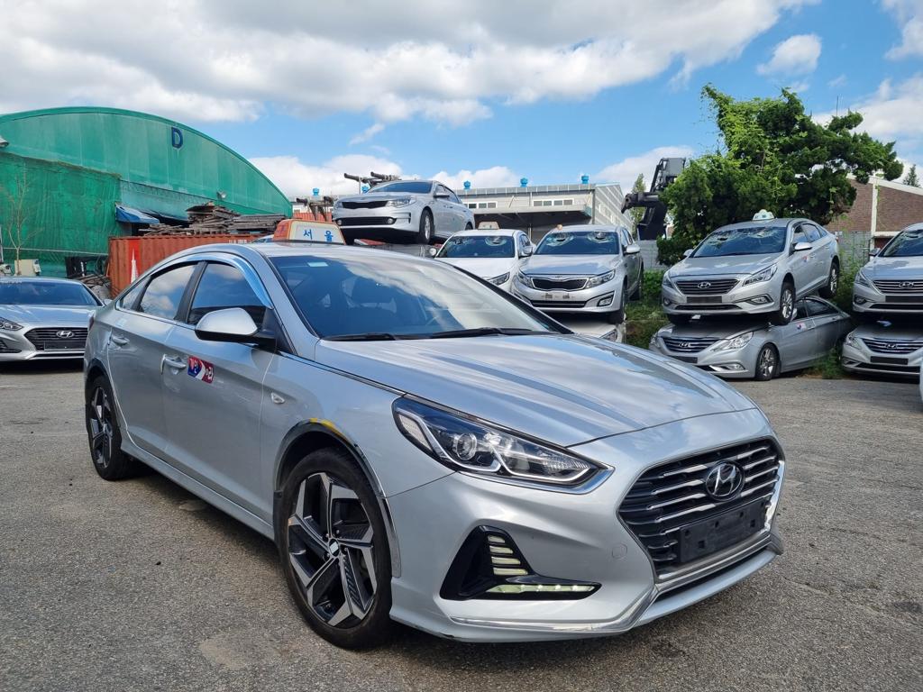 carros - HYUNDAI SONATA NEW RISE 2019 GRIS DESDE: RD$750MIL 4