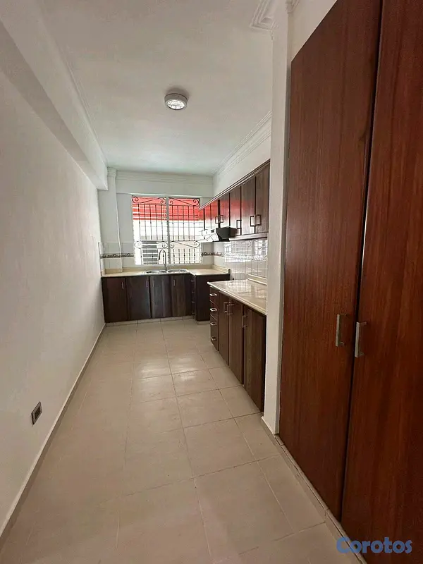 apartamentos - Rento apartamento torre clásica Evaristo Morales  4