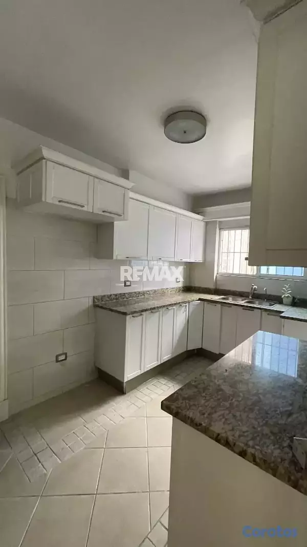 apartamentos - ESPACIOSO apartamento en alquile en EVARISTO MORAL 10