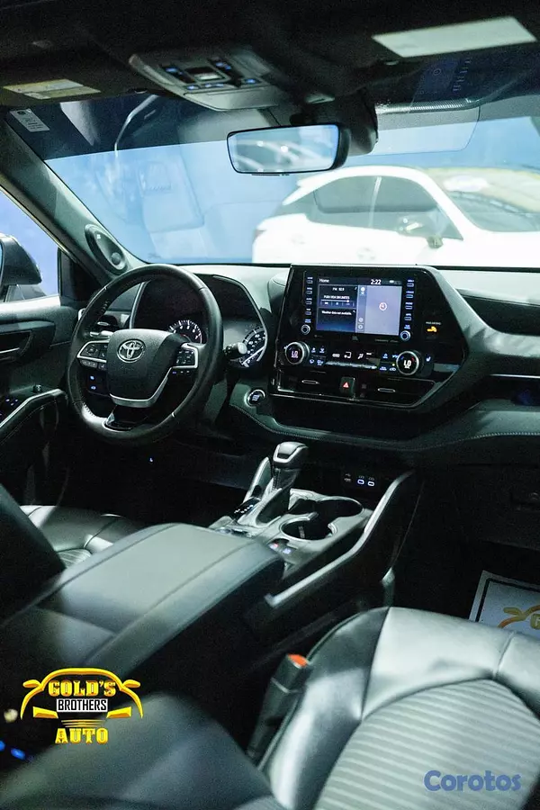 jeepetas y camionetas - Toyota Highlander XSE 2022 Recien Importada Clean 11