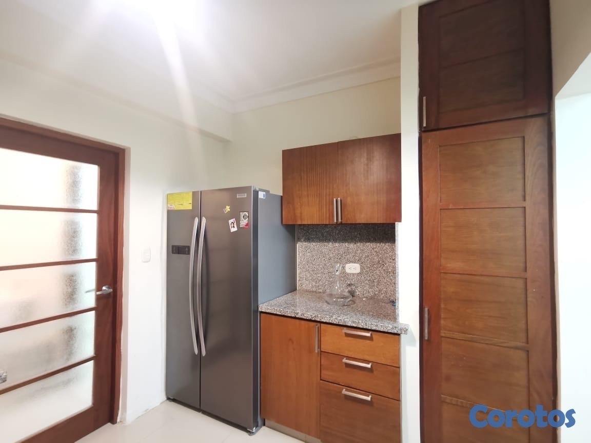 apartamentos - Alquiler amueblado, Evaristo Morales. Torre familiar. 
 7