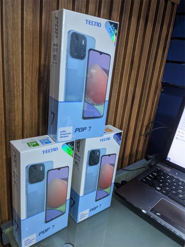celulares y tabletas - Tecno pop 4