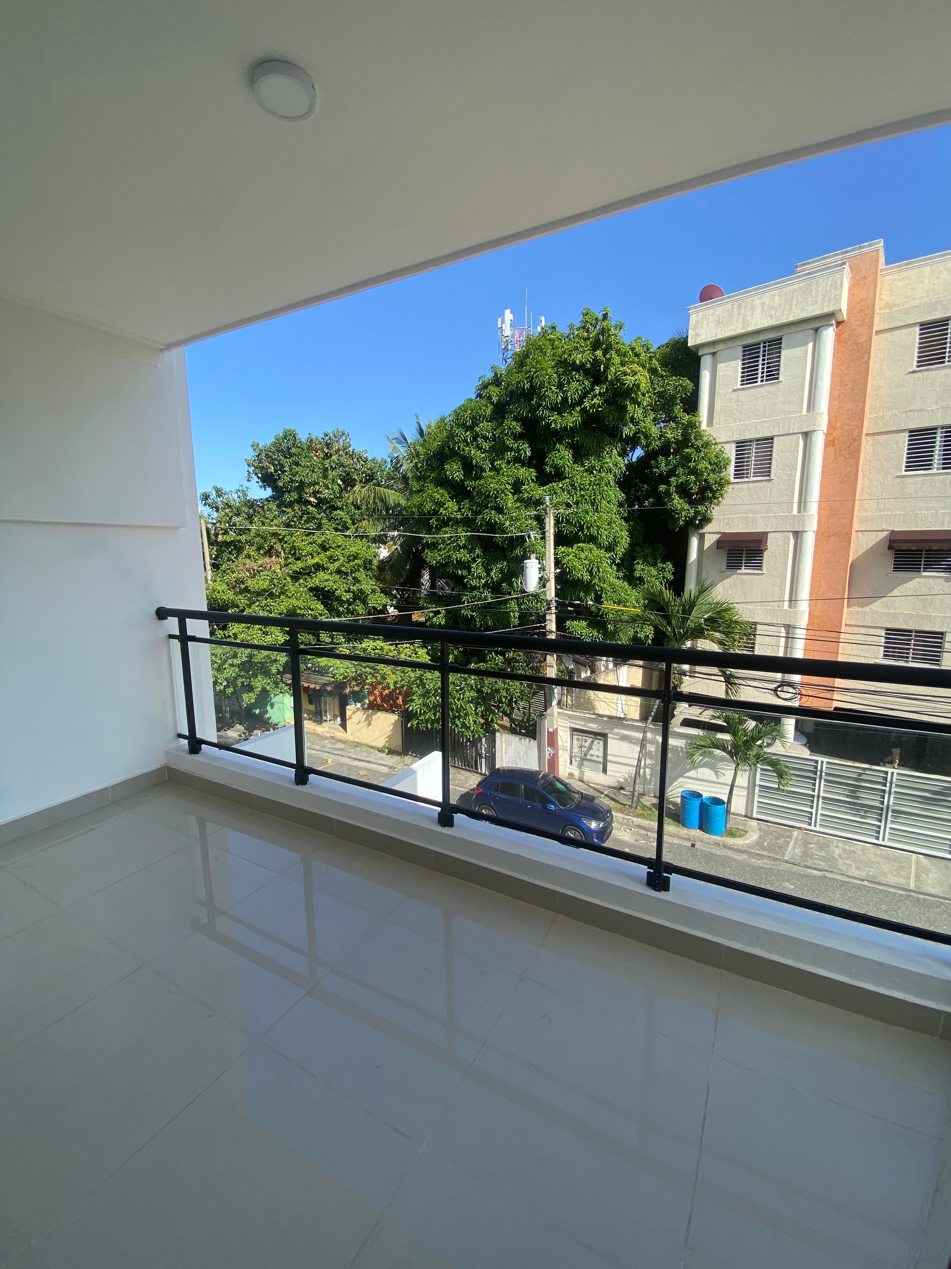 apartamentos - Alquilo apartamento nuevo en Los Restauradores  1