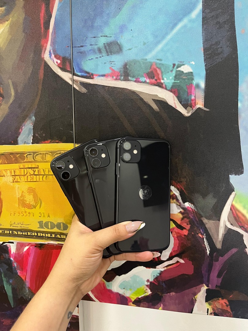 celulares y tabletas - IPHONE 11 NORMAL 64GB FACTORY UNLOCKED CONDICION 10/10 
