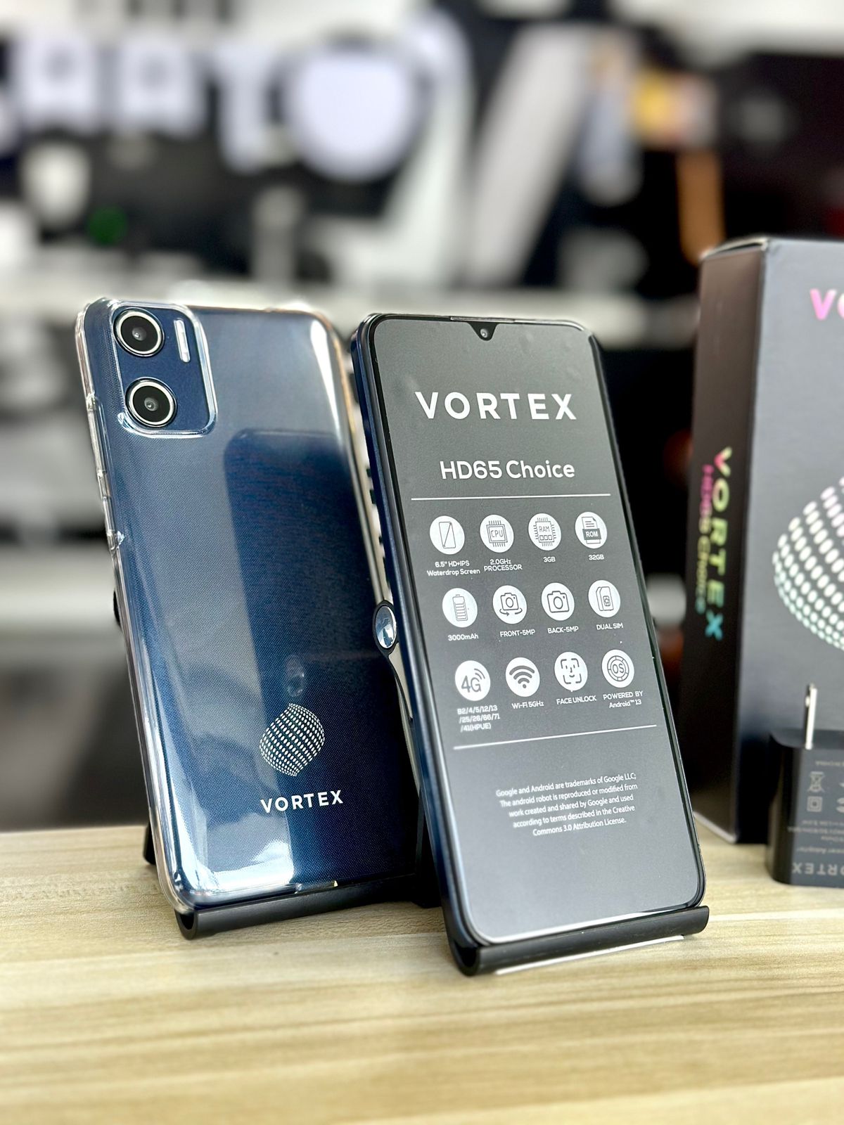 computadoras y laptops - CELULAR VORTEX HD 65 CHOICE CON COVER INCLUIDO 1