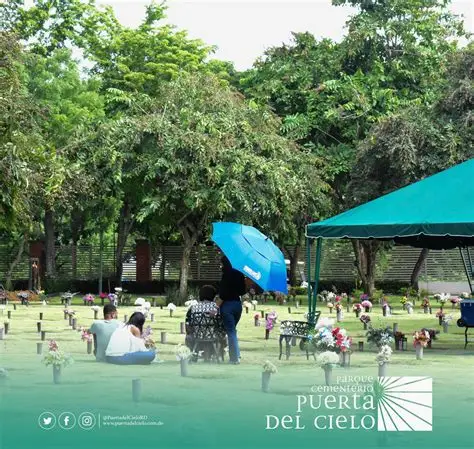 solares y terrenos - SE VENDE LOTE MEMORIAL A BUEN PRECIO 5