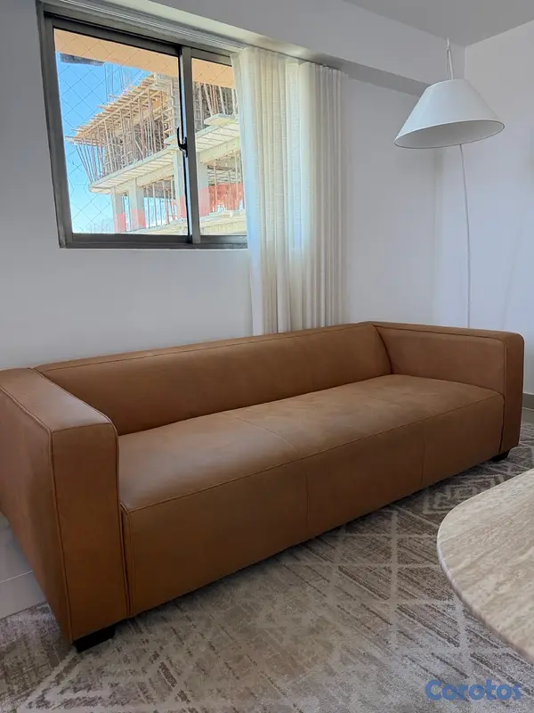 muebles y colchones - Mueble/ sofá en piel comprado en Ilumel RD$55,000.00 6