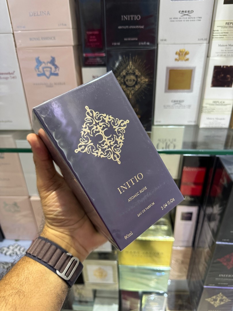 ropa para mujer - PERFUMES INITIO ATOMIC ROSE NUEVOS SELLADOS, 100% ORIGINALES RD$ 16,500 NEG 0