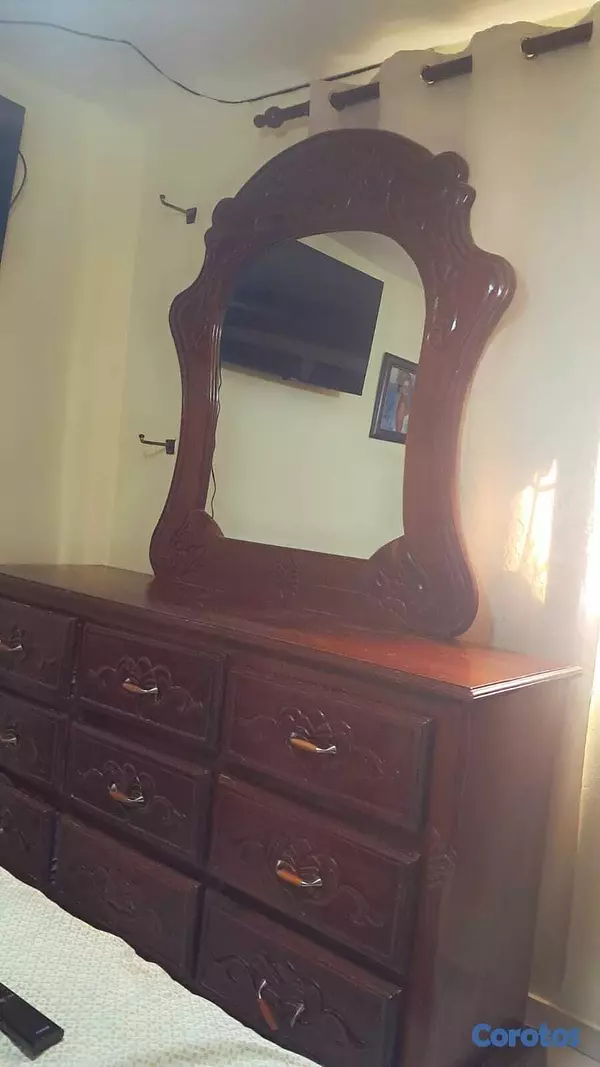 muebles y colchones - VENDO GAVETERO 9 GAVETAS CAOBA 4