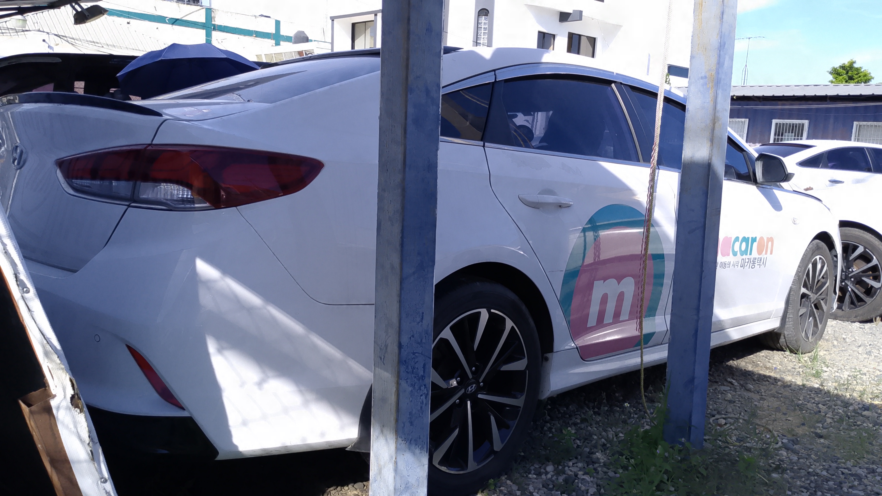 carros - HYUNDAI NEW RISE 2018 BLANCO DESDE: RD$760,100.00  6