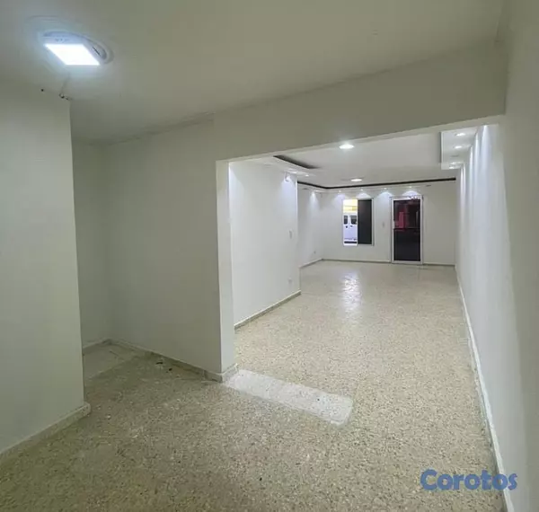 oficinas y locales comerciales - se alquila local  2