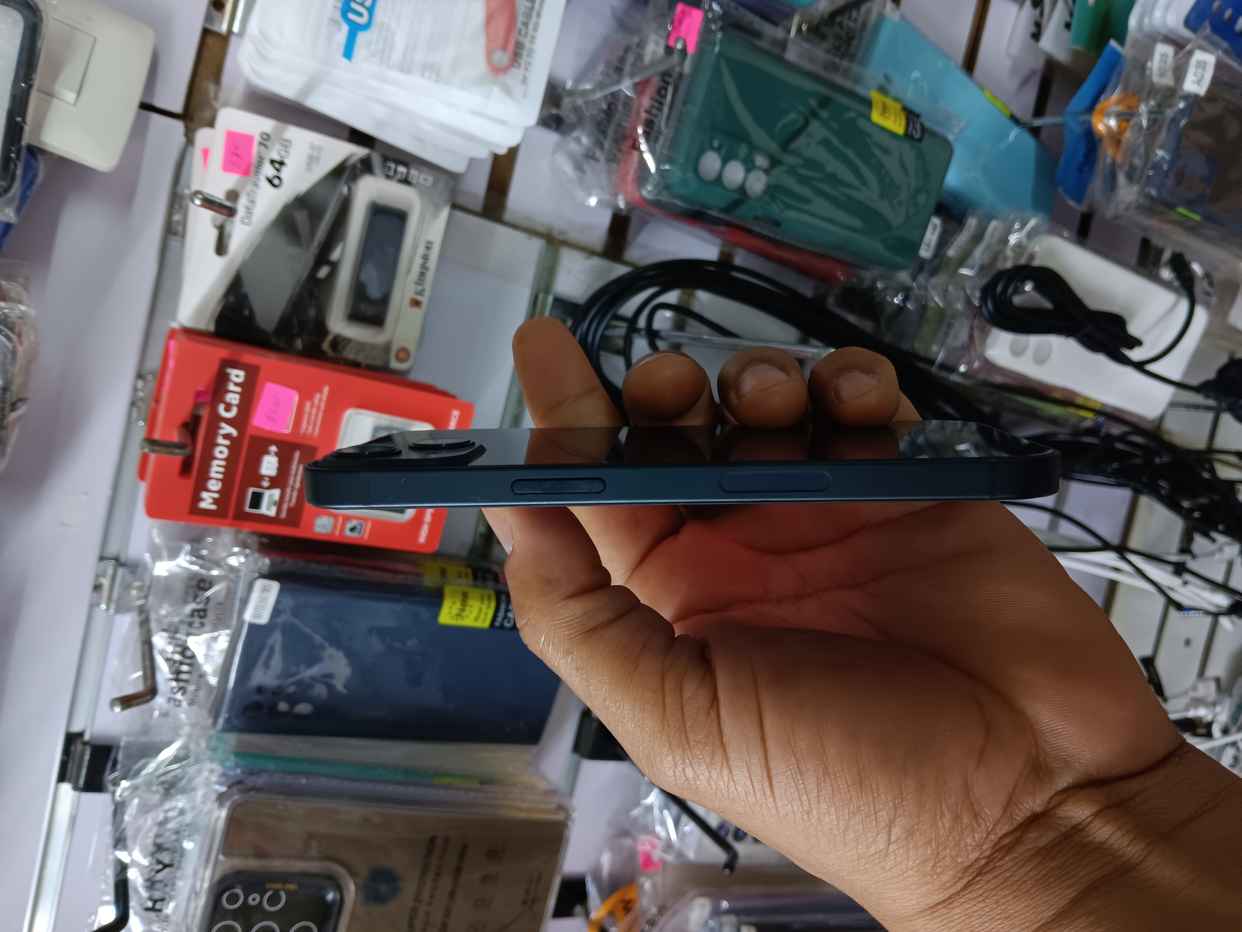 celulares y tabletas - Iphone 13 5