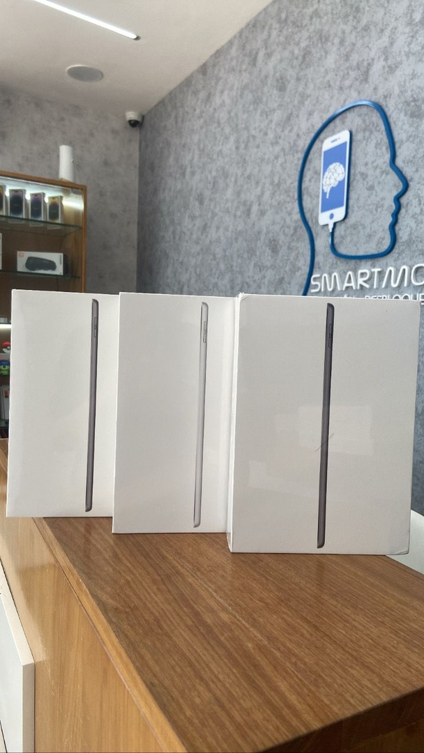 celulares y tabletas - IPAD 9NA 64/256GB SELLADAS 
