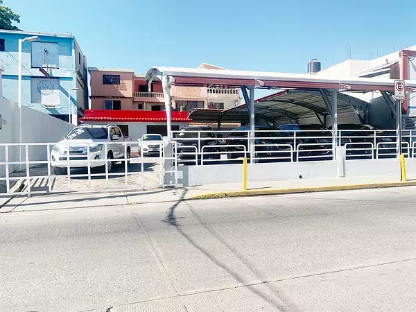 oficinas y locales comerciales - Propiedad en Alquiler en el millon 3