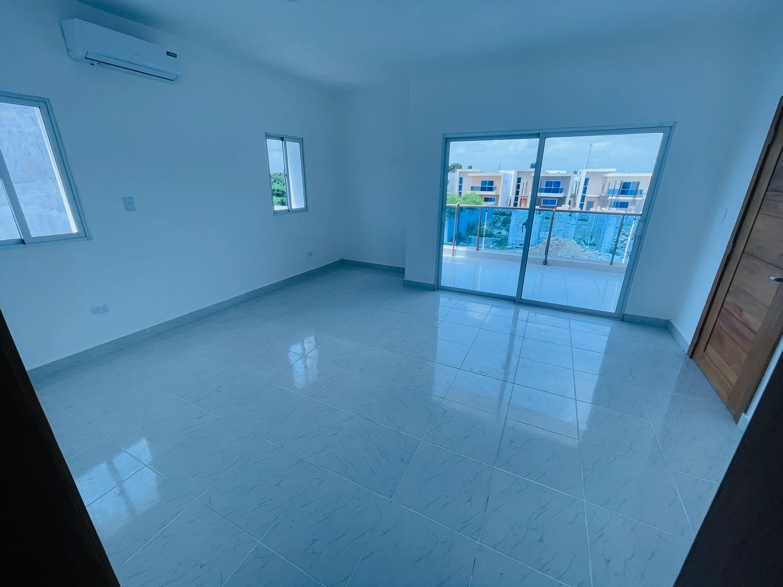 casas vacacionales y villas - Vendo casa 2 niveles en Bavaro-Punta Cana 7