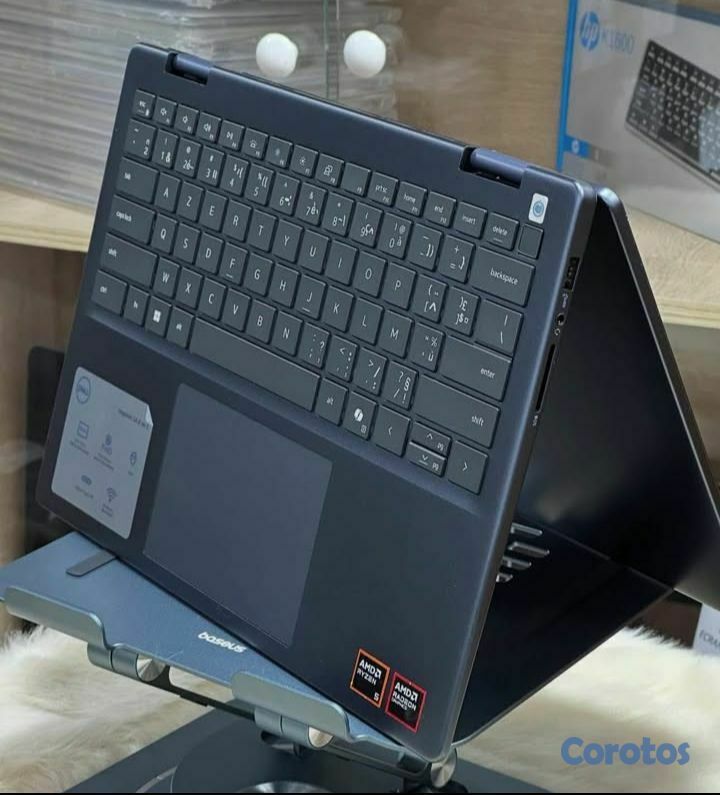 computadoras y laptops - Laptop Dell Latitude 14" FHD Touch, 4