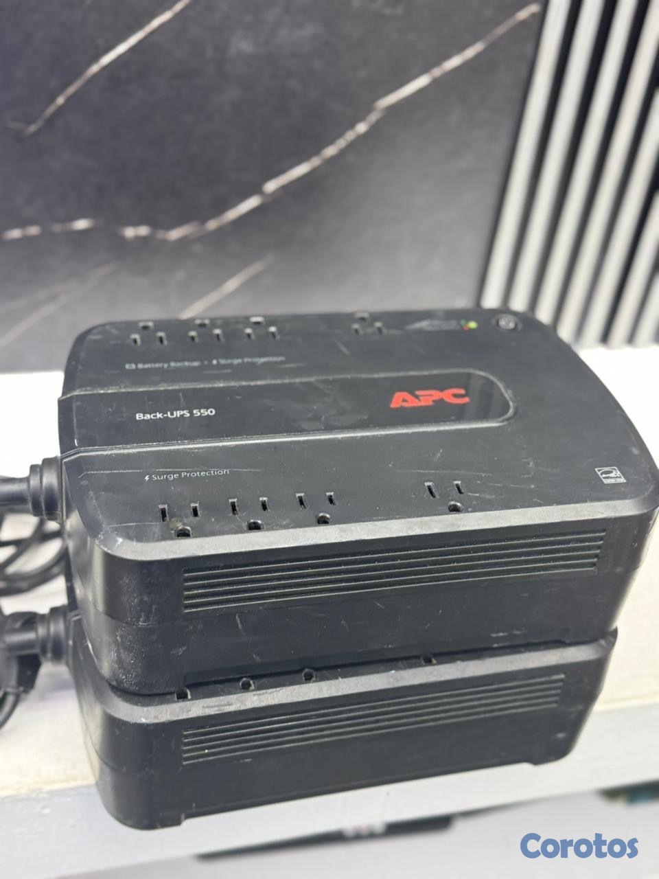 otros electronicos - UPS MARCA: APC de 550 watts 1