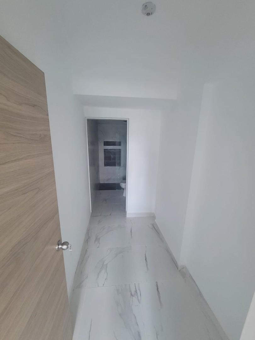 apartamentos - Se vende apartamento en Av. Independencia Nuevo 1
