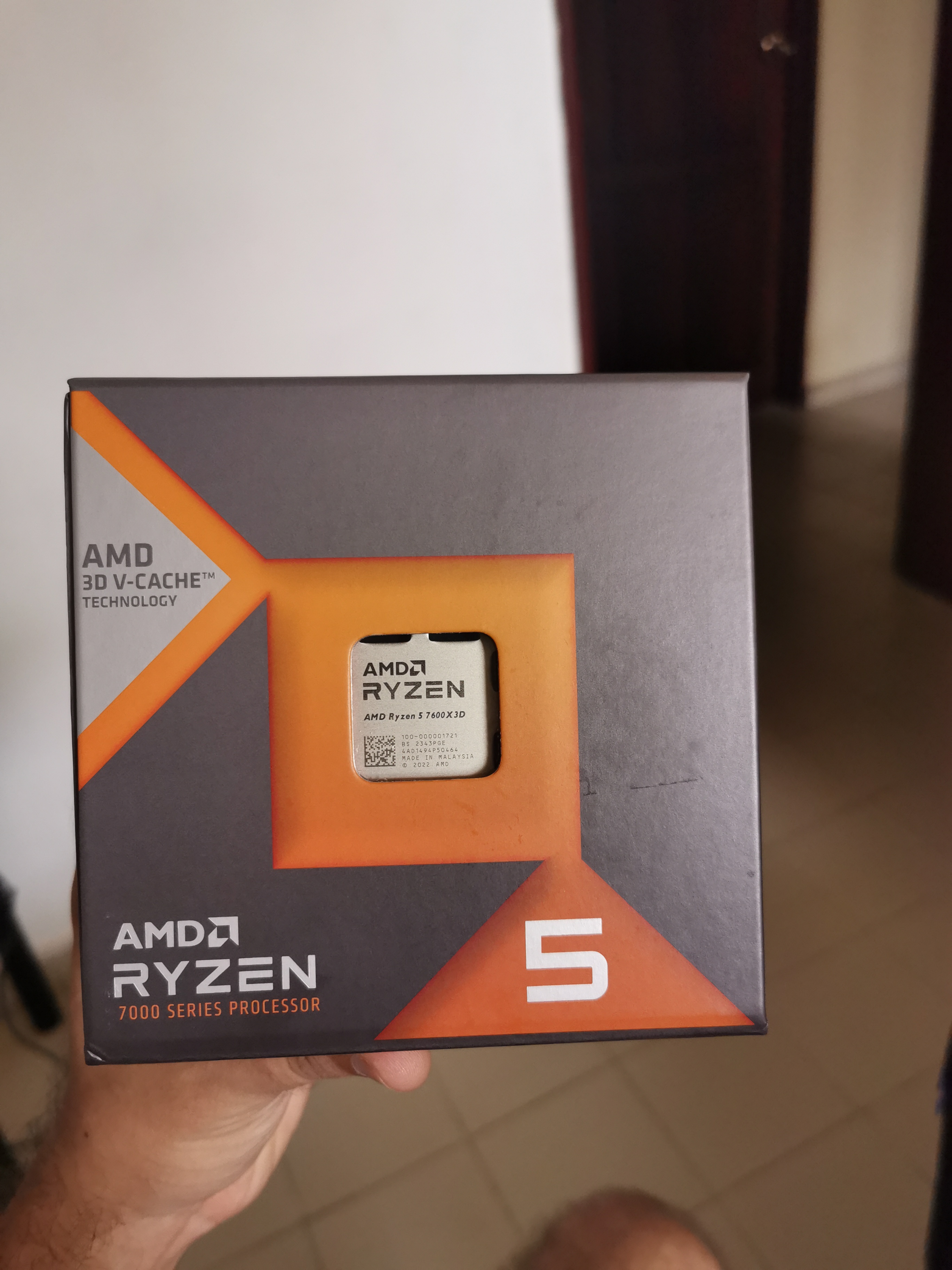 computadoras y laptops - Combo Ryzen 5 7600x3D, Asus B650-E Wifi TUF Gaming, 32 GB DDR5 RAM 6000Mhz CL36 2