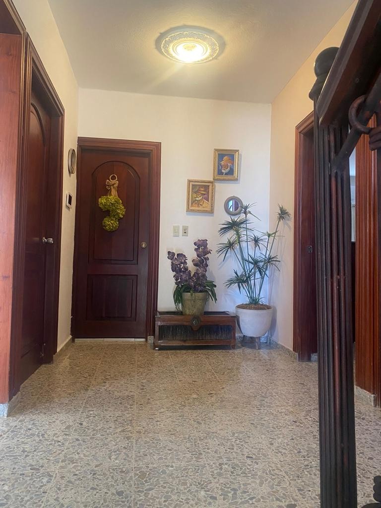 casas - Casa de 2 Niveles en Venta ubicada en La Zurza  2