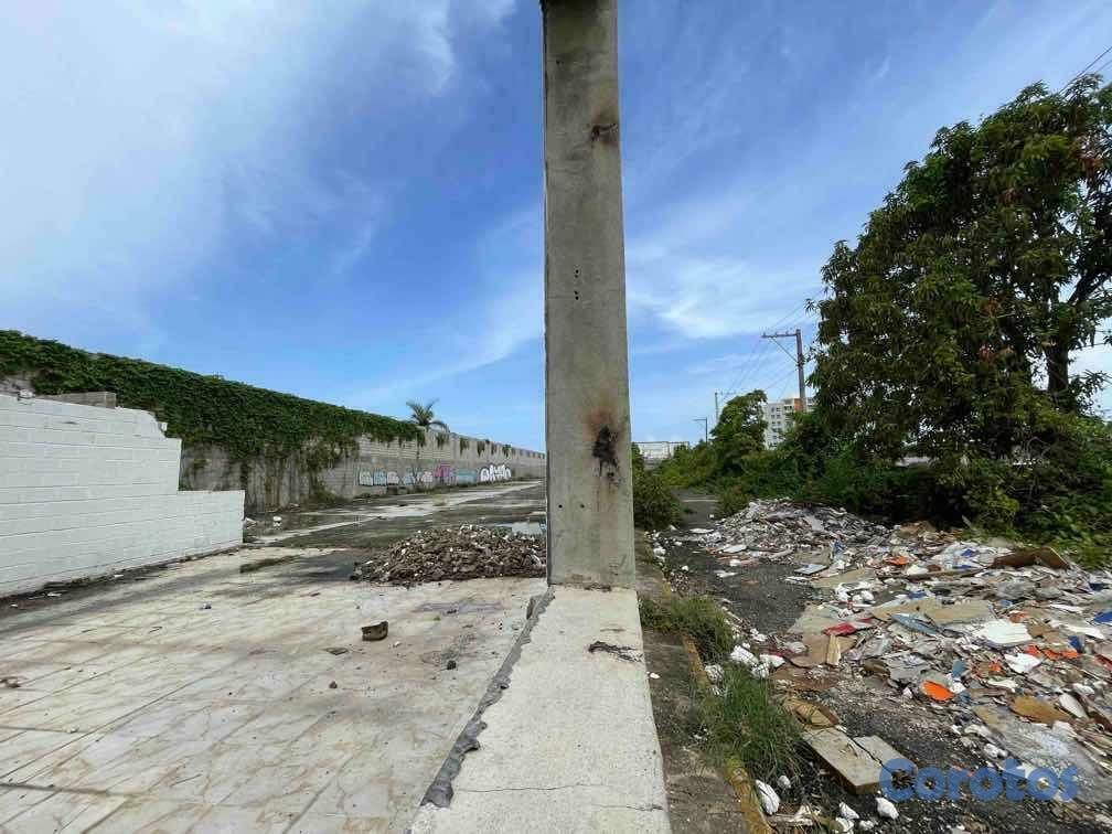 solares y terrenos - Terreno comercial residencial venta San Isidro Santo Domingo Este 7