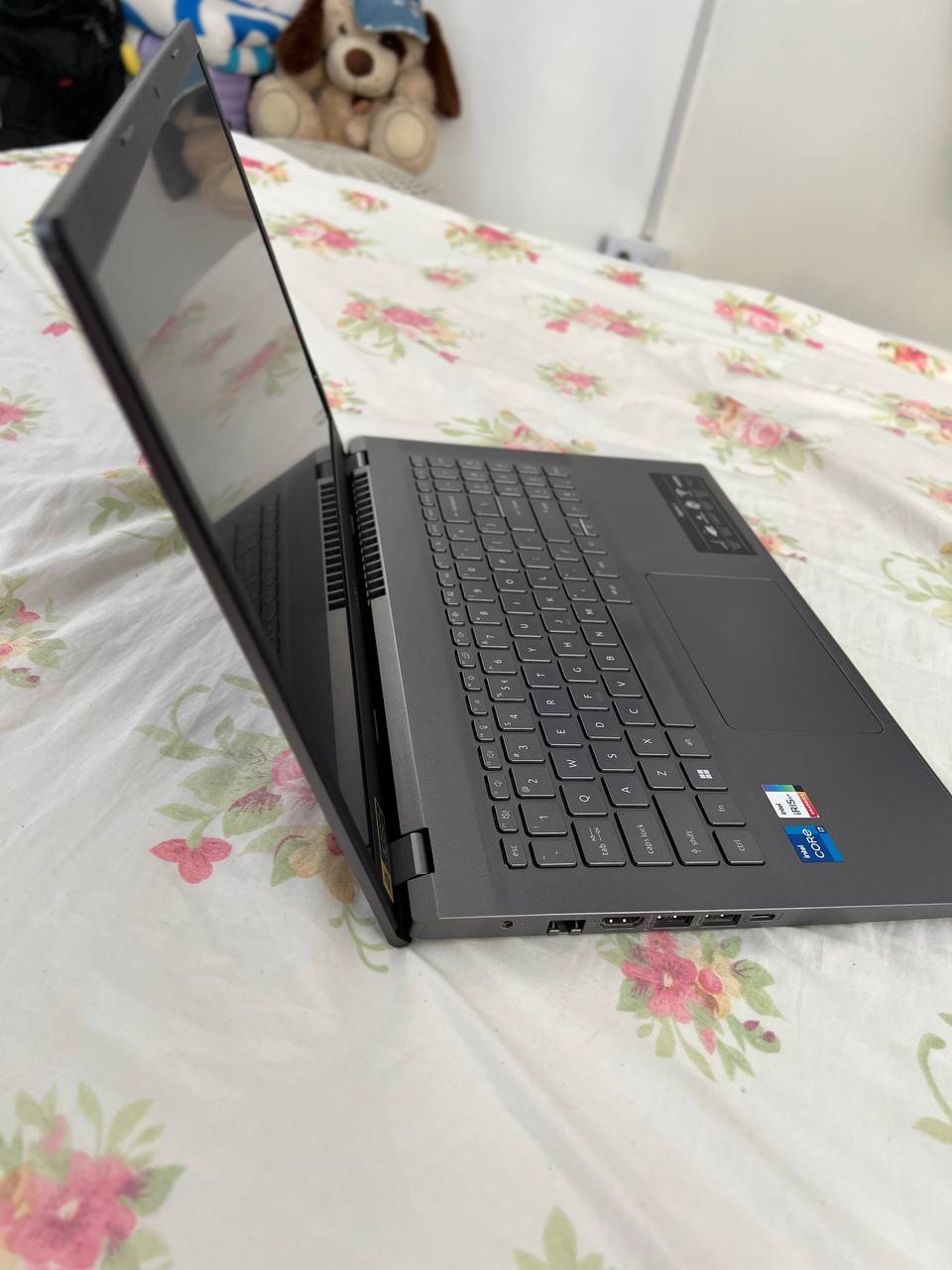 computadoras y laptops - Laptop Acer Aspire 5, i7 de 12va Generación 1