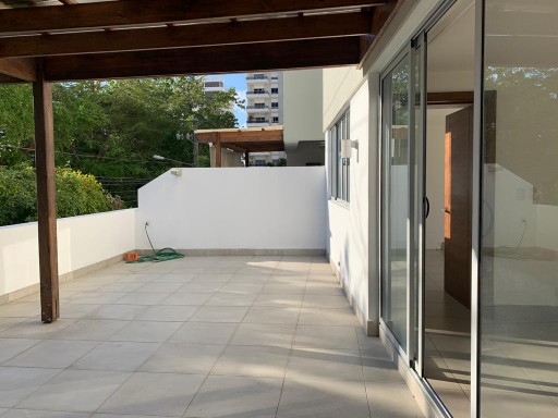 apartamentos - Rento apartamento sin amueblar en piantini 2