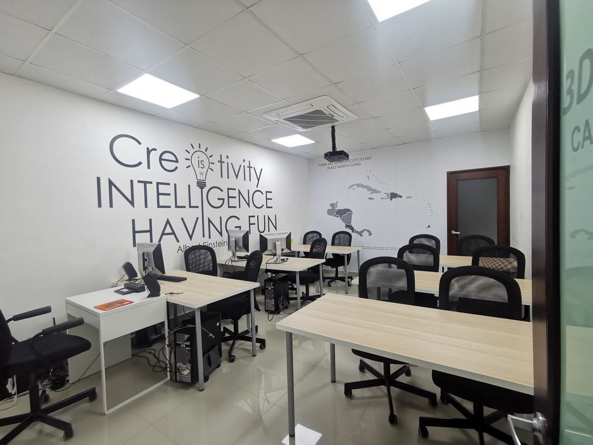 oficinas y locales comerciales - Alquiler Oficina, Bella Vista, Santo Domingo