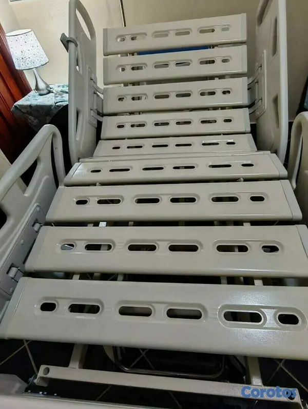 Salud y Equipamiento Médico - Cama de posición  2