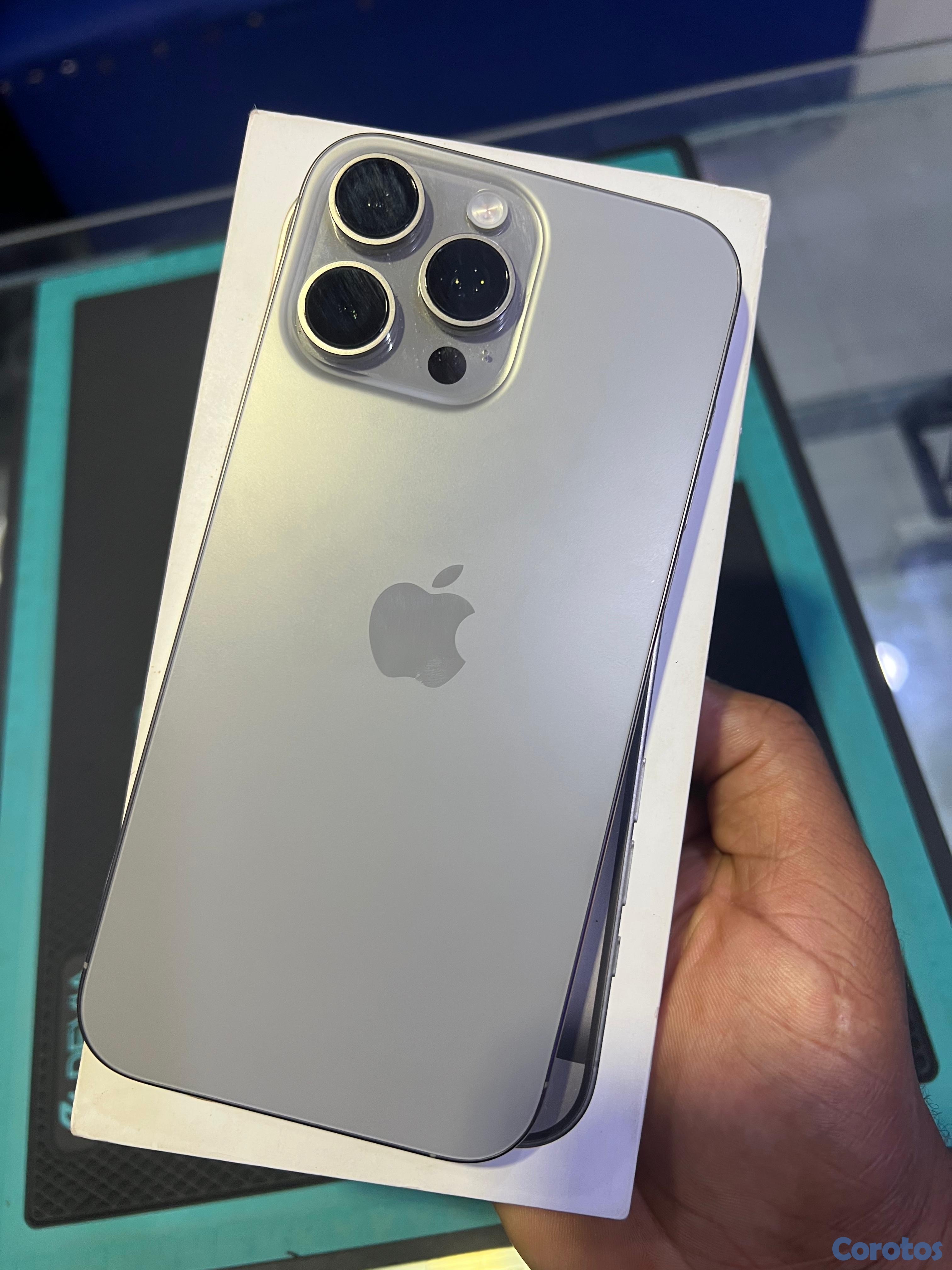 computadoras y laptops - IPhone 14 plus, 15 plus y 16 pro max  8