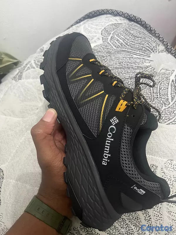 zapatos para hombre - Tenis COLUMBIA PEAKFREAK Size 10  2
