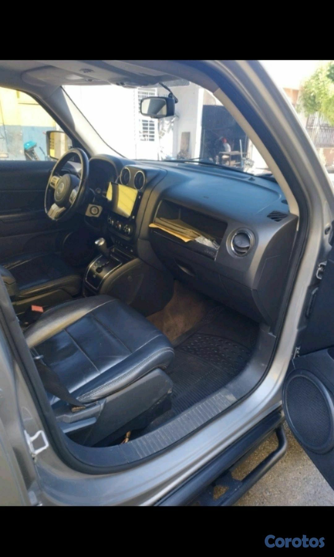 jeepetas y camionetas - Jeep Patriot 4x4 2016 
High Altitude Modificado 
 8