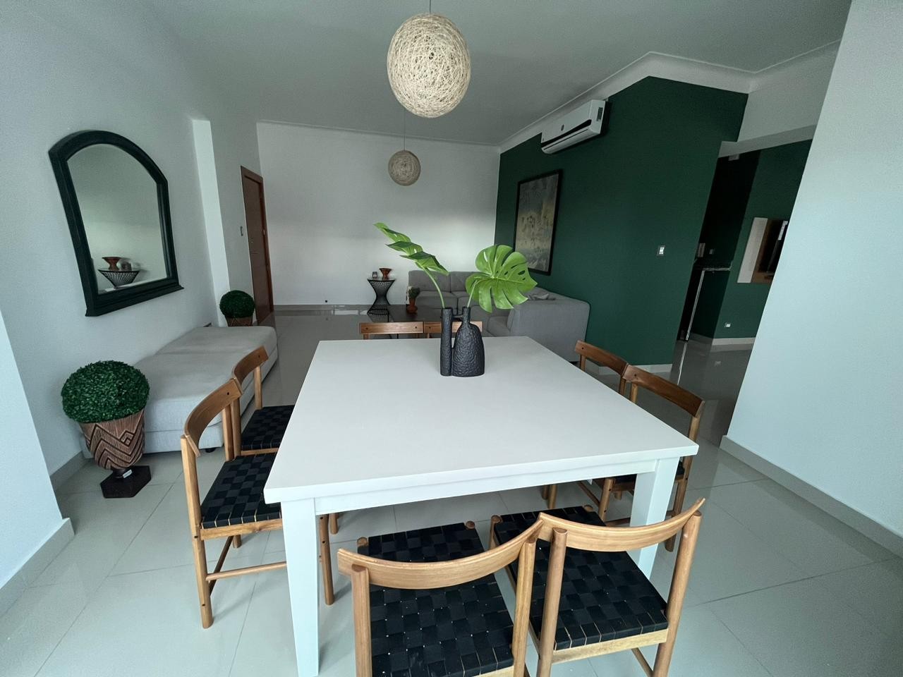 apartamentos - Sin Intermediarios En renta Aproximadamente 150 mts2. Sin cuarto del servicio.  3