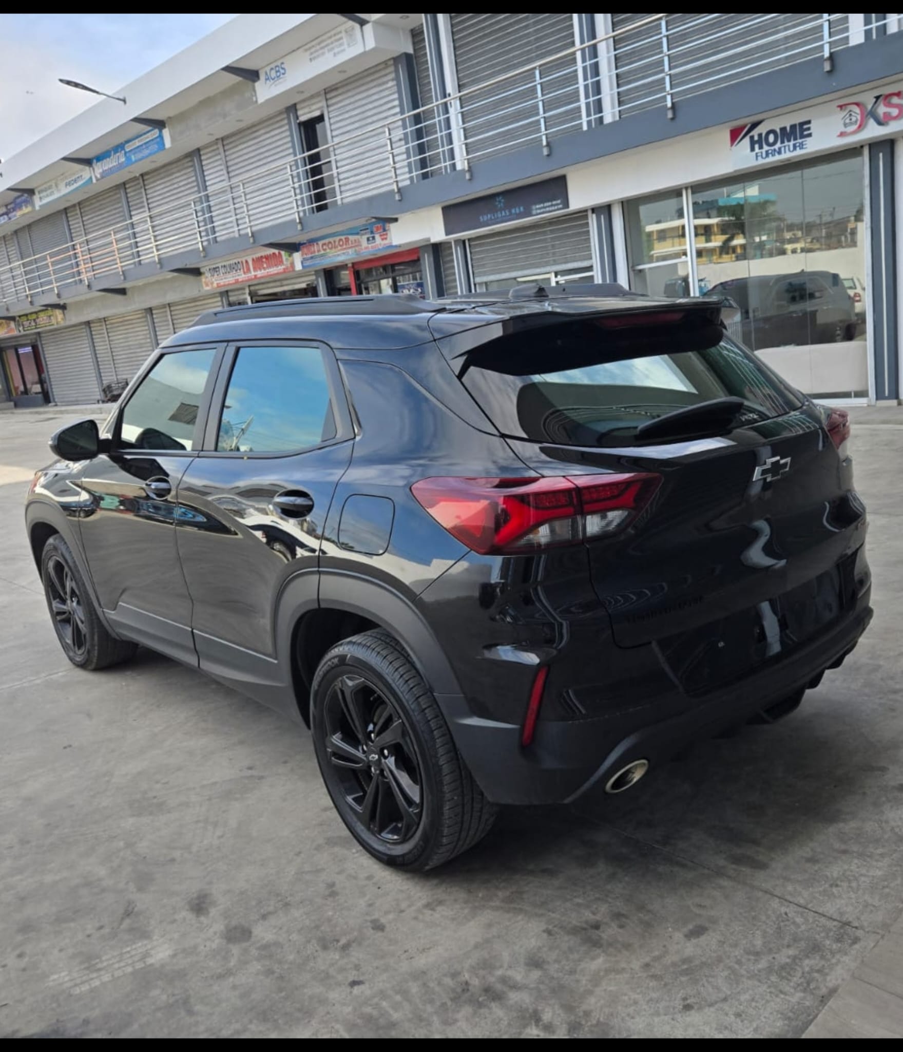jeepetas y camionetas - CHEVROLET TRAILBLAZER 2022 NEGRO GASOLINA 3