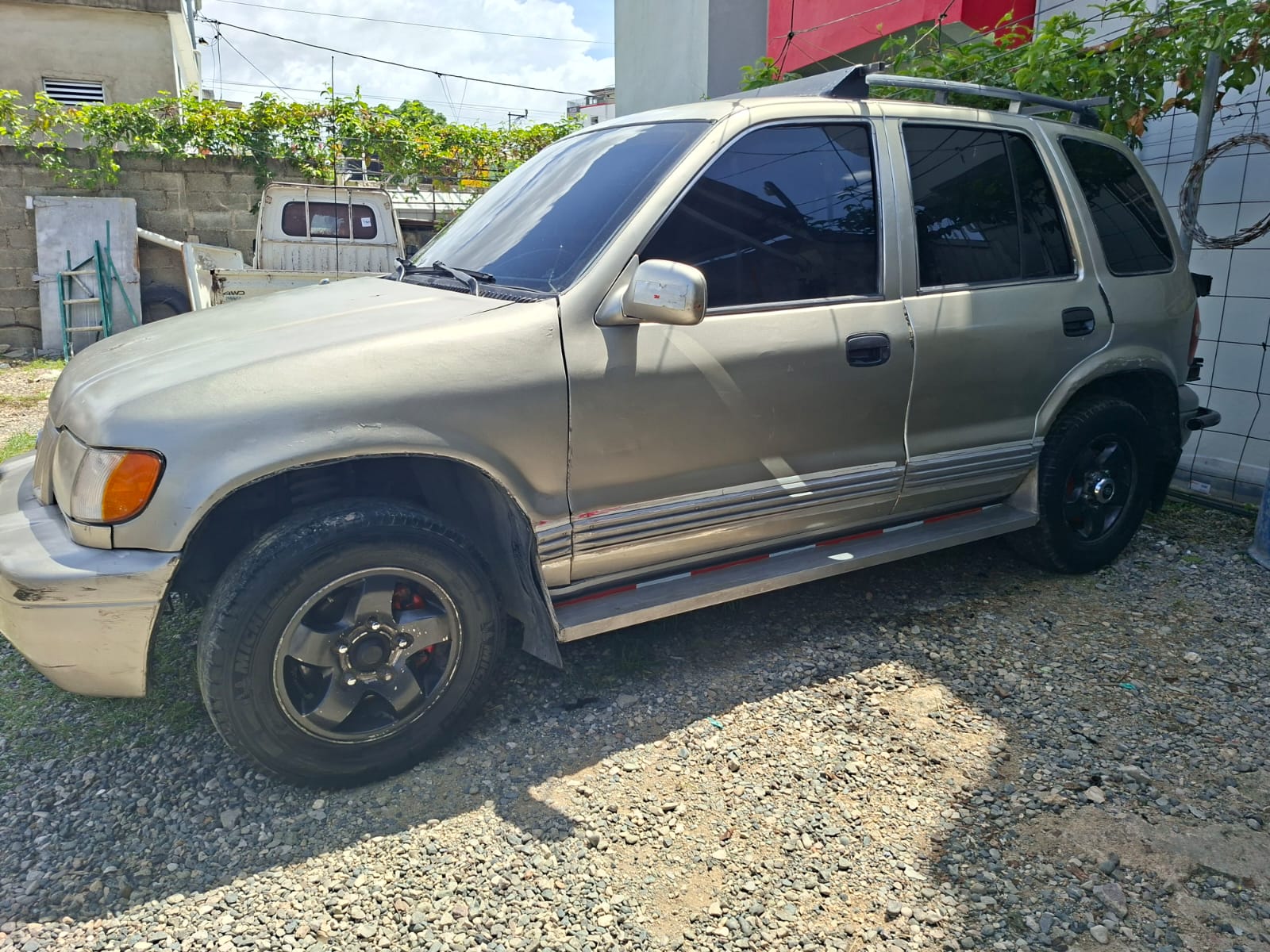 jeepetas y camionetas - Vendo Kia Sportage 2002 4